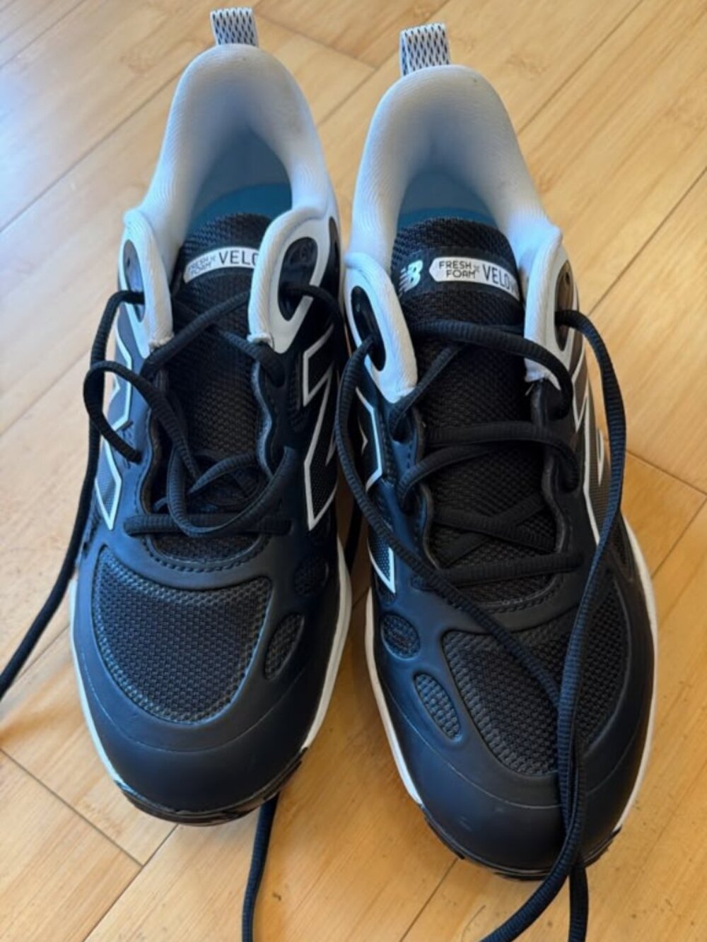 New Balance metal cleats (baseball/softball), black/white